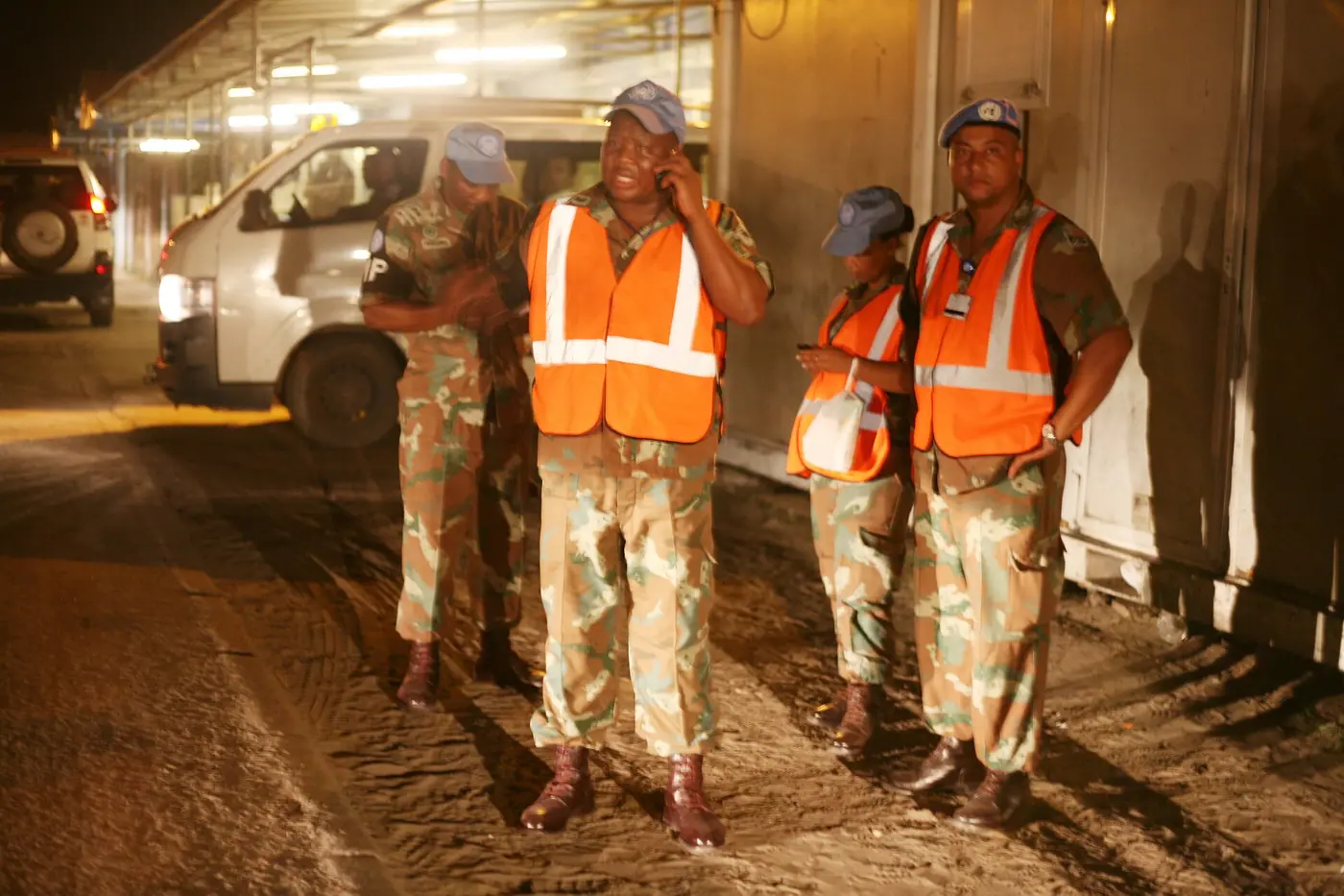 RDC- Kinshasa-Samedi 26 novembre 2011-Arrivée de Mbuji Mai au terminal de la MONUSCO. L’accès de la seule route qui va a