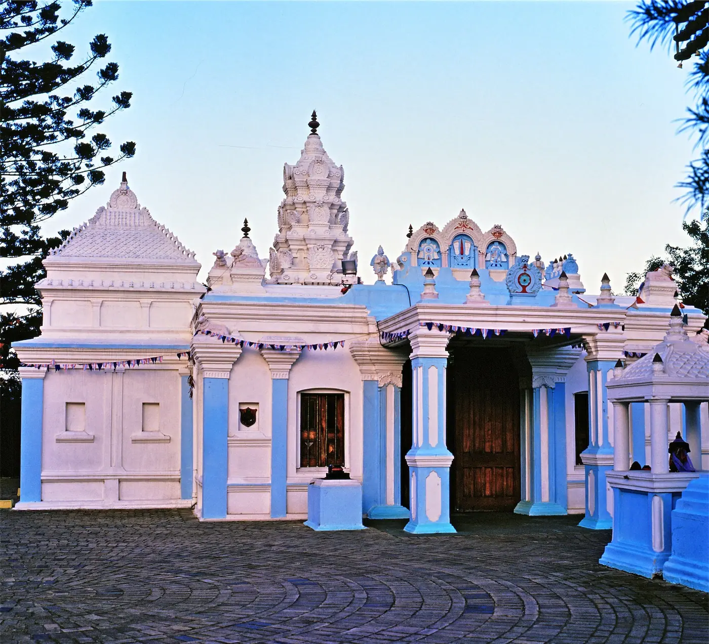 Hinduism — real photography representing this cause